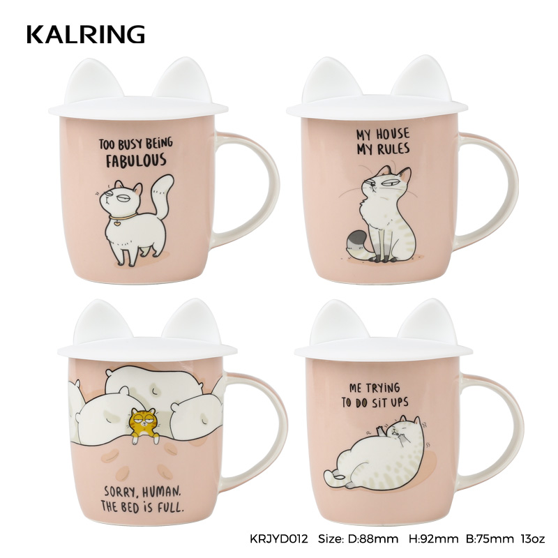 Four colors bone China mug with silicone lid with cat pattern