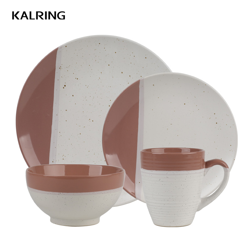 Ceramic dinner set with speckle with solid color glaze