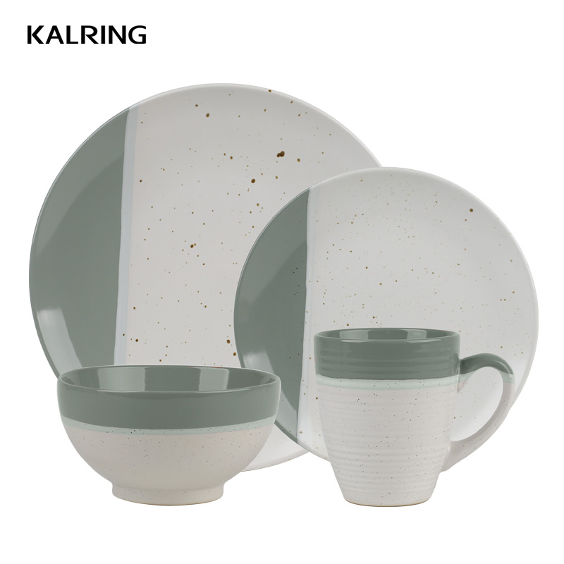 Ceramic dinner set with speckle with solid color glaze