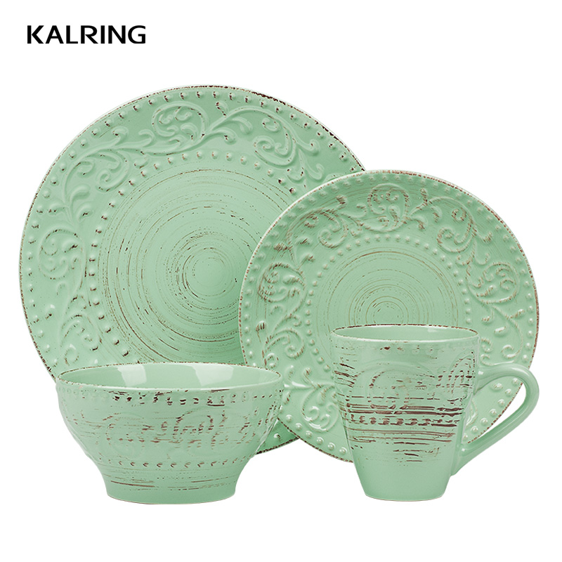 Embossed ceramic dinner set with color box