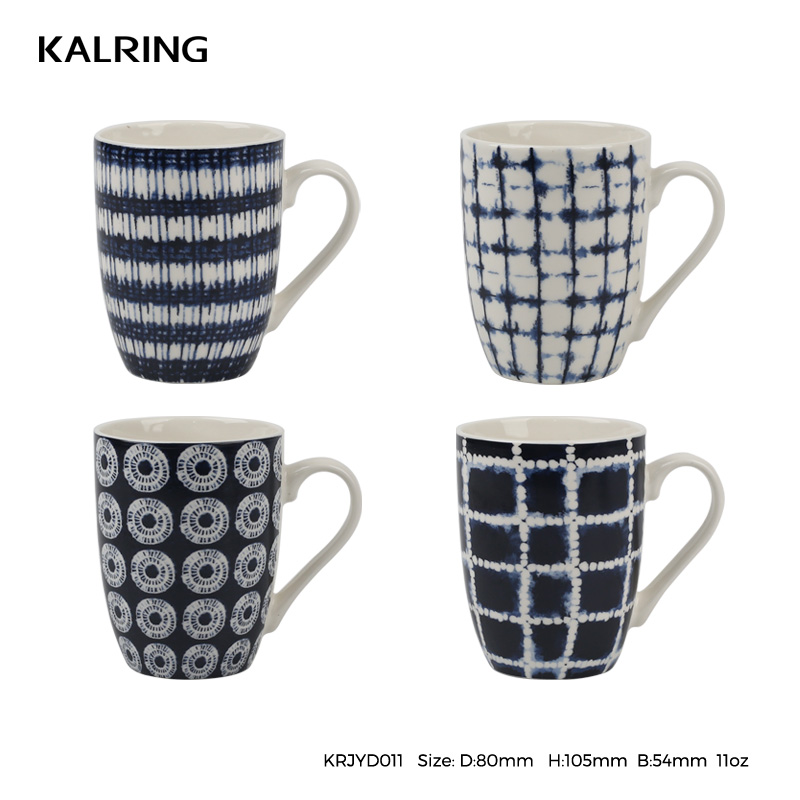 Ceramic mug gift mug with silicon cover and bamboo mat for elegant dark blue design for wholesale